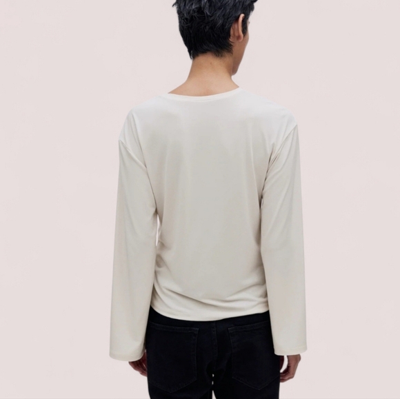 Express NWT Cream Skimming Tie Front Long Sleeve Crew Neck Top Small - Picture 5 of 8